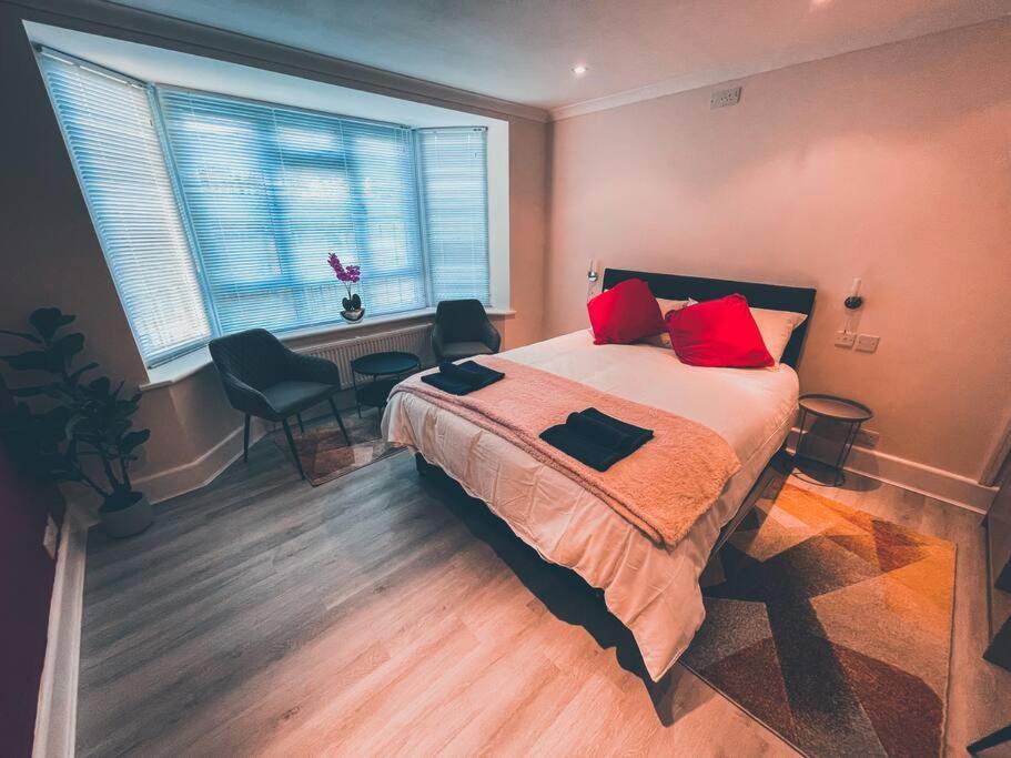 Modern 3 Ground Floor Parking And Garden Apartment Bournemouth Exterior photo